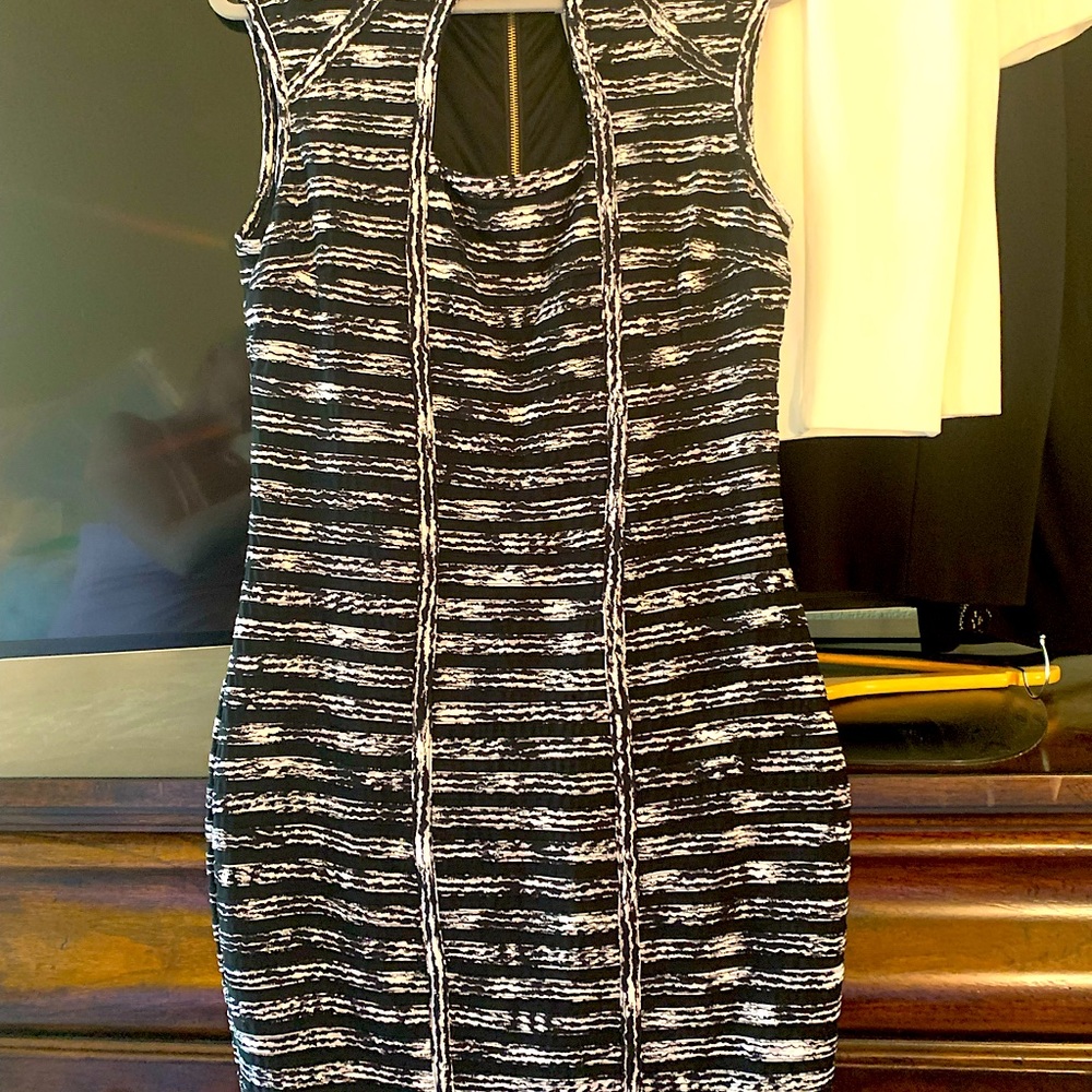 Cache Dress, Sz 12, Bandage Style, Great Condition